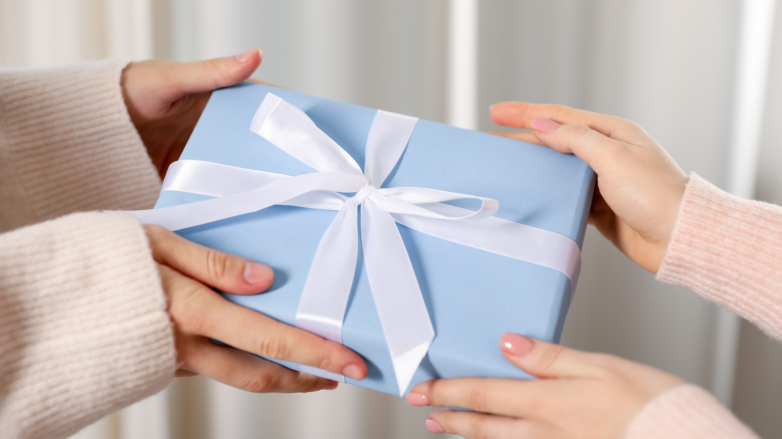 Her Story, Her Gift: Why a Journal Is the Most Meaningful Gift for Mom