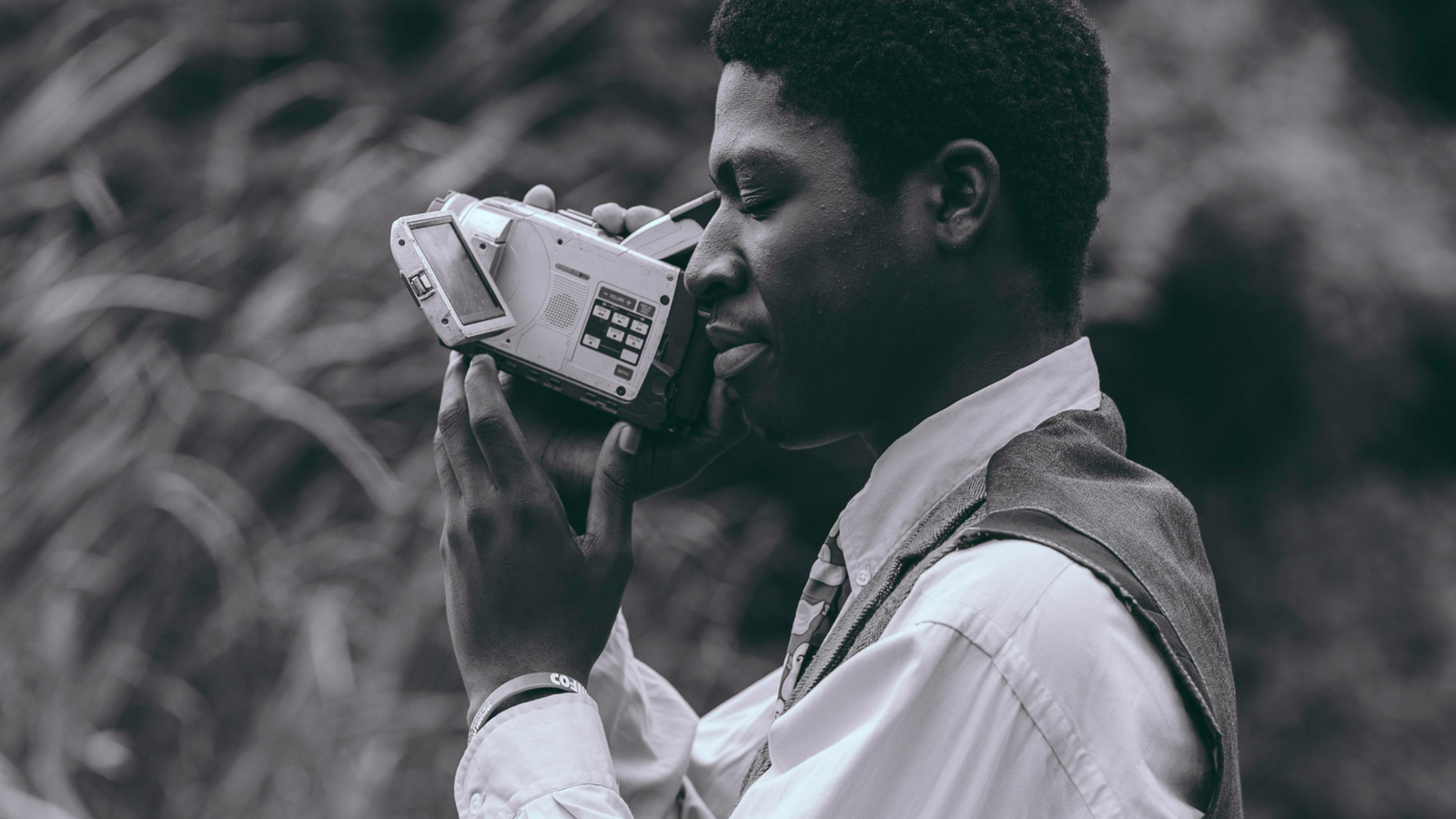 The Stories Behind Your Photographs Deserve to Be Written Down