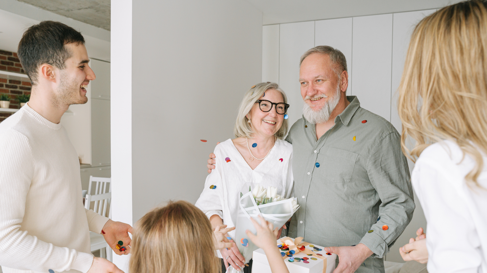 Give a Gift That Tells a Story, Not Just Marks an Occasion Give a Gift That Tells a Story, Not Just Marks an Occasion